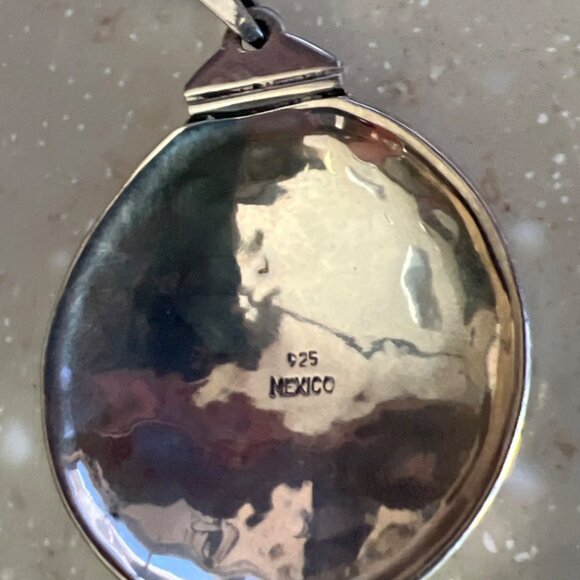 Abalone Mother of Pearl Sterling silver Aztec pendant 925 - Picture 2 of 2